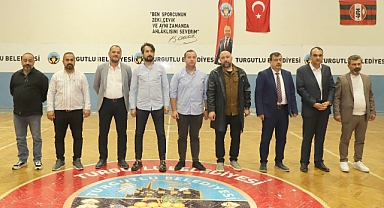Turgutluspor Yönetim Kurulu’nda görev dağılımı yapıldı