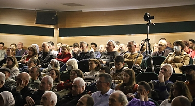 Prof. Dr. Övgün Ahmet Ercan Deprem Konusunda Turgutluluları Bilgilendirdi