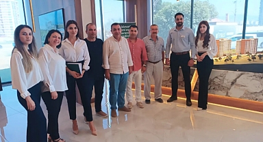 Başkan Orhan Mirnas Bahçeşehir'e Turgutlu'ya Yaptığı Yatırımlar İçin Teşekkür Etti