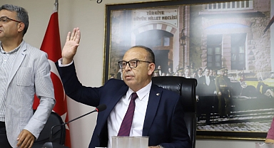 Tartışmalı Gündem Maddesinin Oylandığı Olağanüstü Meclis Toplantısı Yapıldı