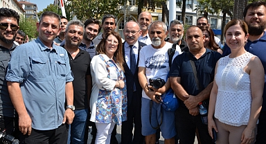 Vali Yaşar Karadeniz Alkışlarla uğurlandı