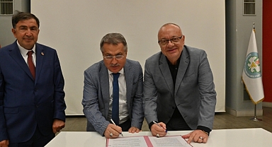 BÜYÜKŞEHİR VE AHMETLİ BELEDİYESİ’DEN İŞBİRLİĞİ PROTOKOLÜ
