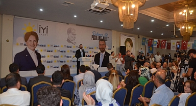 İyi Parti'li Tufan Akan Belediye Başkan aday adaylığını açıkladı