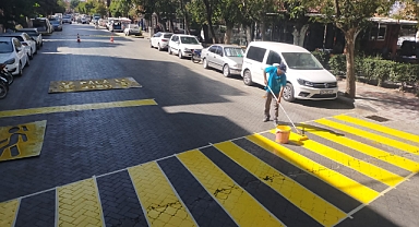 Turgutlu Belediyesi Park ve Bahçeler Müdürlüğü Ekipleri Görev Başında