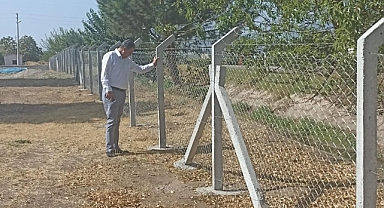 AHMETLİ'DE MAHALLE MEZARLIĞI GÜVENLİ HALE GELDİ