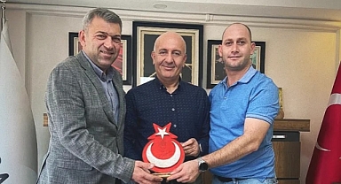 CHP'li Başkanlar Turgutlulu İş İnsanını Ziyaret Etti 