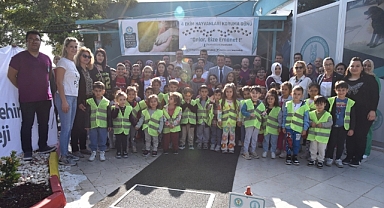 MANİSA’DA 4 EKİM HAYVANLARI KORUMA GÜNÜ KUTLANDI