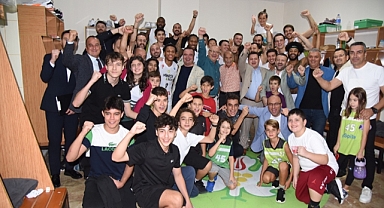 MANİSA’DA TARİHİ GECE