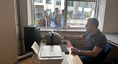 ÜNİVERSİTE ÖĞRENCİLERİNE MANİSA KART KOLAYLIĞI