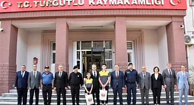 Vali Ünlü, Turgutlu İlçesini Ziyaret Etti