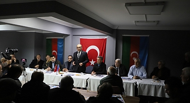 CHP Turgutlu Belediye Başkan Adayı Akın: Azerbaycan Kültür Derneği'ni ziyaret etti