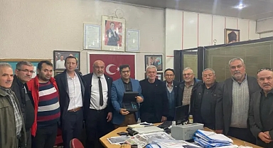 İyi Parti Büyükşehir Adayı Op.Dr Gürhan Özcan Kırkağaçı ziyaret etti