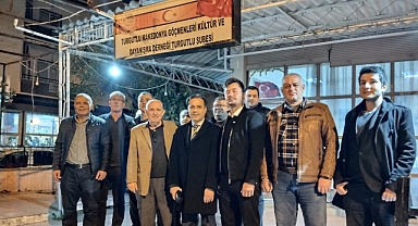 Zafer Partili Başkan Adayı Demirlek Makedonya Göçmenleri Derneği’ni ziyaret etti