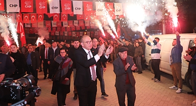 Akın’nın her mahalle toplantısı mitinge dönüşüyor