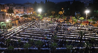 Turgutlu Belediyesinden Geleneksel İftar Programı