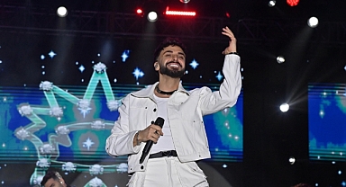 Ünlü Rapçi Sefo, Şarkılarıyla Manisa'yı Coşturdu