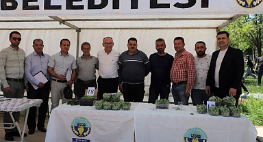 Turgutlu Belediyesinden “En Güzel Erik Yarışması”