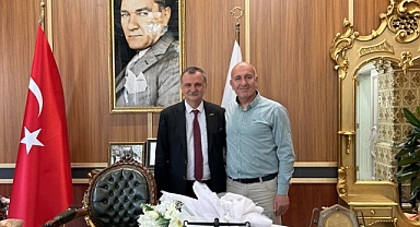 Turgutlulu İş İnsanı Muhsin Zengin Başkan Balaban'ı ziyaret etti