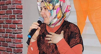 AK Parti Turgutlu İlçe Kadın Kolları Başkanı Sibel Nevin Baş istifa etti