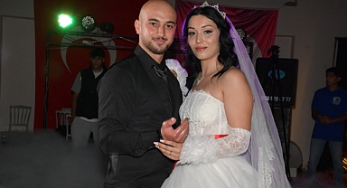 Sultan ve Mahmut Bir Ömür Beraberliğe Evet dedi