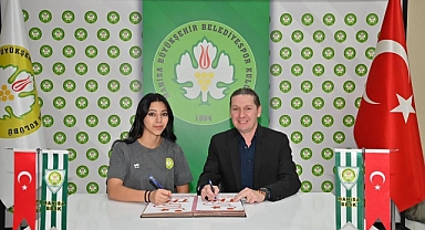 Irmak Karataş, Manisa BBSK’da