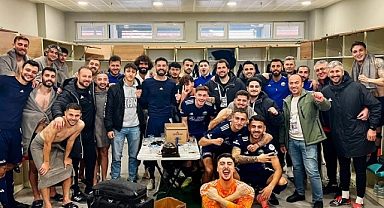 Nilüfer FK , Turgutluspor'u Rahat Geçti: 3-0