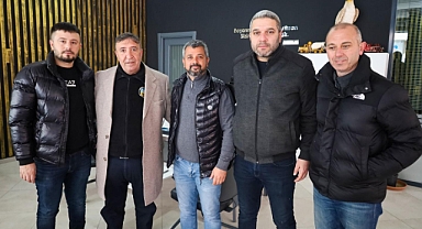 Başkan Adayı Selahattin Baki ve Yönetimi Sahada 