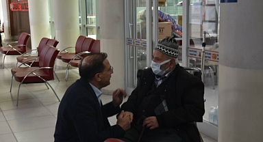 Manisa'nın Gururu Süleyman Turgut Sahada Halkla Buluşmaya Devam Ediyor