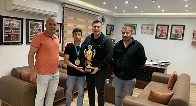 Turgutlulu Sporcu Ali Atılgan Kick Boks’ta Dünya Kupası Şampiyonu Oldu!