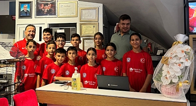 Turgutlu Akbey Akademi Spor Kulübü'nden Gönül Halı'ya Teşekkür