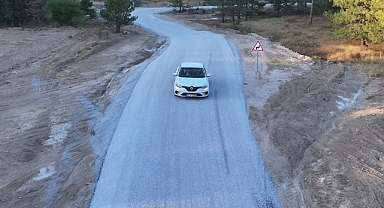 “Yapamaz” Dediler, Başkan Dutlulu O Yolu Asfaltladı