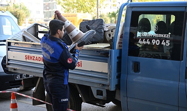 Manisa’da Kaldırımlar Vatandaşa Geri Veriliyor