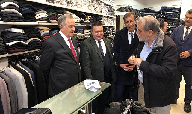 MHP Grup Başkanvekili Erkan Akçay Manisa’da Esnafla Buluştu