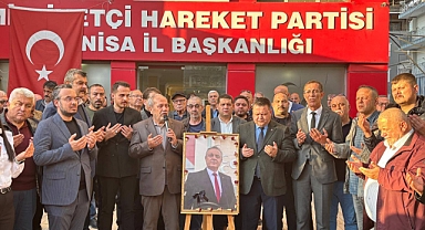 MHP MANİSA TEŞKİLATI MERHUM MURAT ÖNER'i ANDI