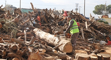 Turgutlu Belediyesi Kış Aylarında Dayanışmayı Büyütüyor