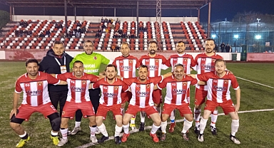 Turgutlu’da Masterlar Derbisini Turgutlu Masterlar Kazandı: 2-1