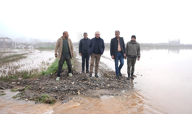 Başkan Çetin Akın’dan Yağış Sonrası Sahada Yoğun Mesai